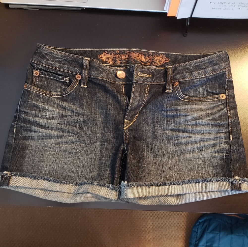 Express Shorts